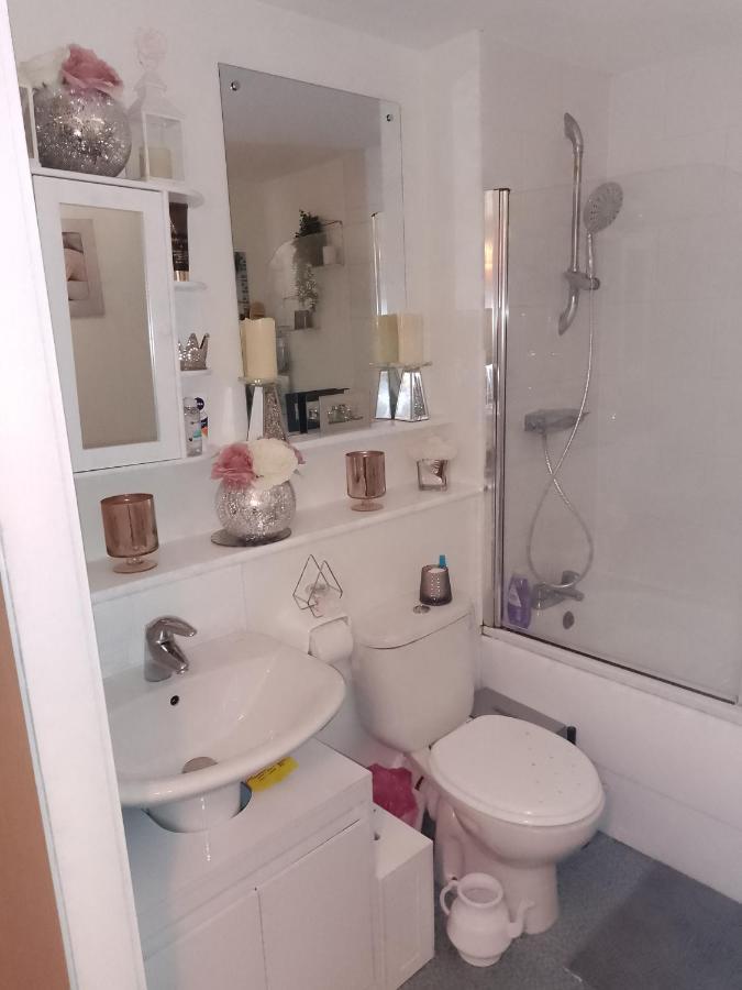 Bed And Breakfast Double Room Chester City Centre, Free Parking מראה חיצוני תמונה